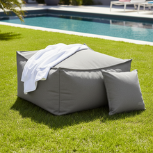 Laden Sie das Bild in den Galerie-Viewer, Outdoor Pouf Hocker STAY Blomus