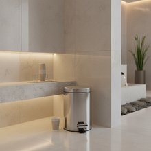 Laden Sie das Bild in den Galerie-Viewer, Treteimer NEXIO Edelstahl 2,5 L  Blomus