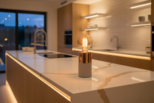 Laden Sie das Bild in den Galerie-Viewer, Tischleuchte Athen Beton/Kupfer Villeroy &amp; Boch