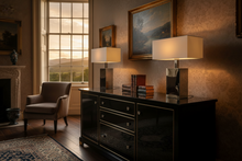 Laden Sie das Bild in den Galerie-Viewer, Tischleuchte BLOCK 66