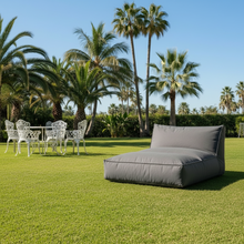 Laden Sie das Bild in den Galerie-Viewer, Outdoor Day Bed STAY BLOMUS