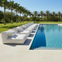Laden Sie das Bild in den Galerie-Viewer, Outdoor Day Bed STAY BLOMUS