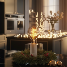 Laden Sie das Bild in den Galerie-Viewer, LED Tischleuchte Cubic  inkl. Leuchtmittel