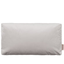 Laden Sie das Bild in den Galerie-Viewer, Kissenbezug VOGA   Samt                                                                  50 x 30 cm